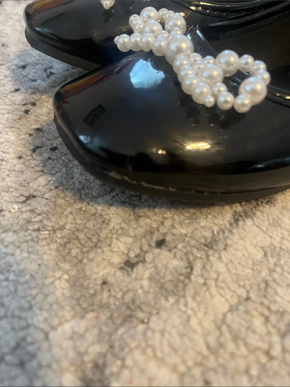 BCBG Girls Black Patent Pearl Bow Ballet Flats Size 13